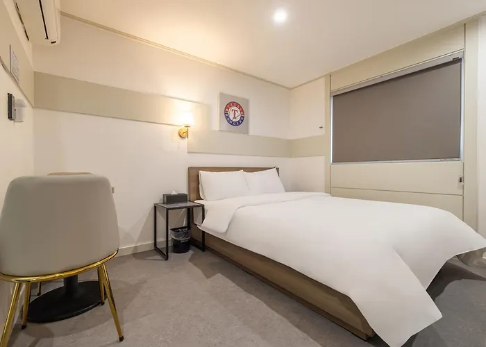 Hotel Stay Inn *