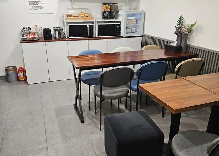 Hotel Stay Inn