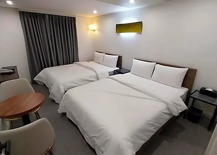 Hotel Stay Inn ホテル *