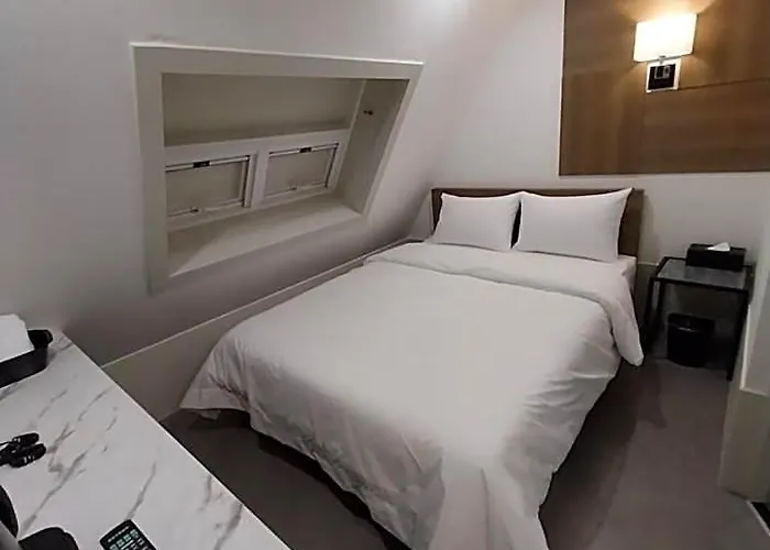 Hotel Stay Inn ホテル *